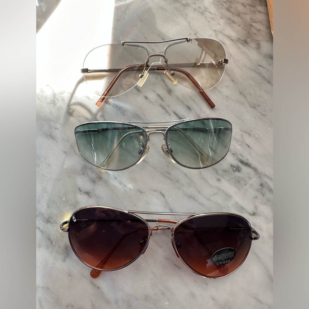Lot of 3 pair sunglasses